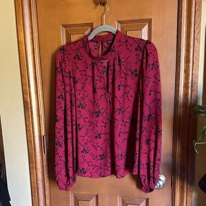Women’s Banana Republic Floral Red/Black Blouse, size Large